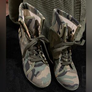 COPY - Bucco wedge shoes Army Design #0105